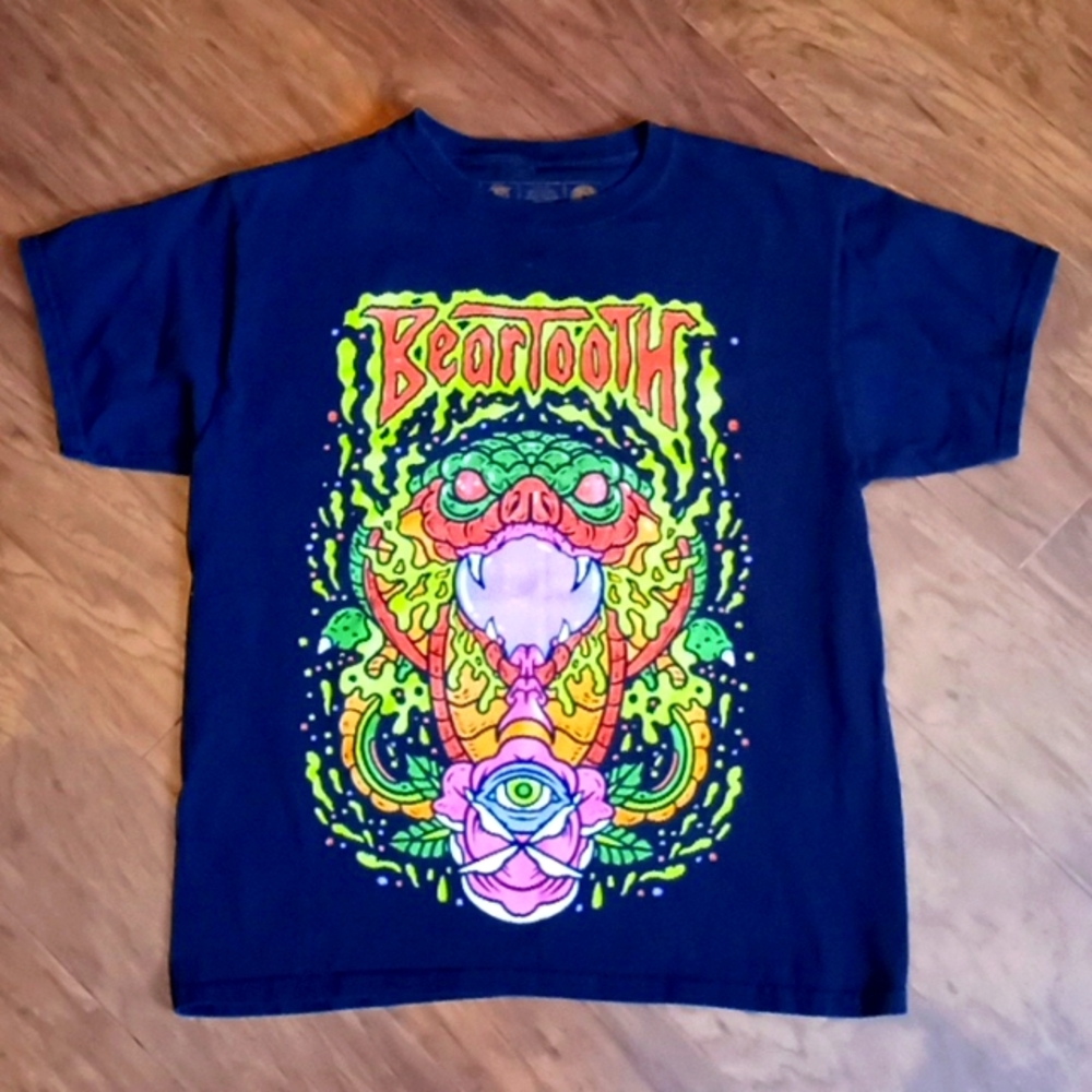 Beartooth Ohio punk band concert tee size xs